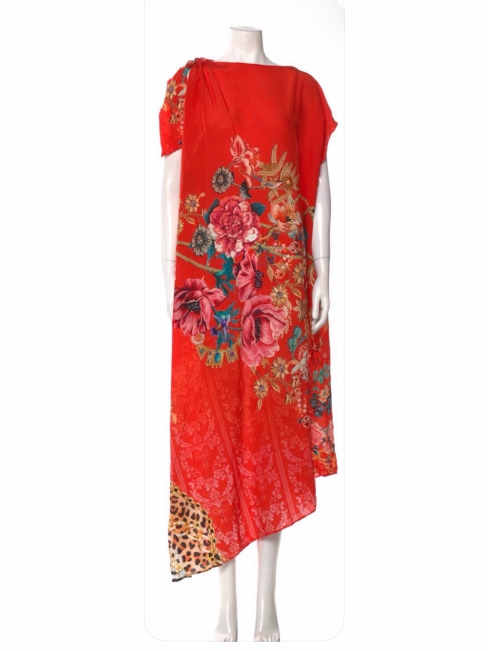 NWT Camilla Silk Long Dress w/ Tags
Size: S $695